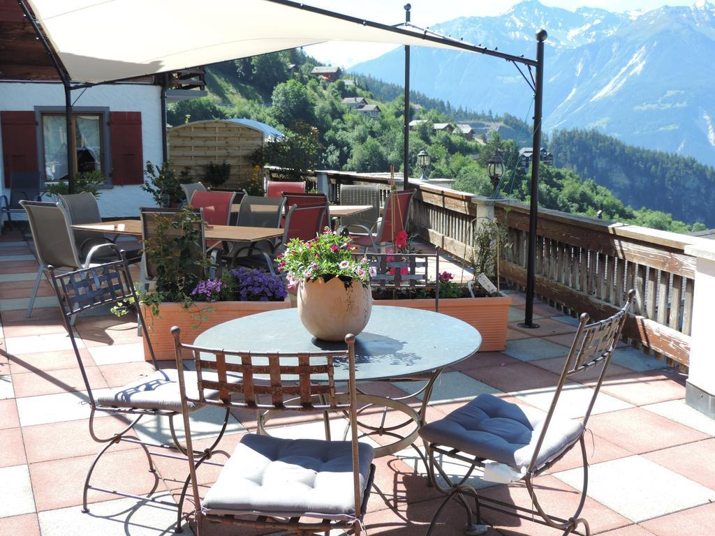 Bed and Breakfast La Demeure Des Elfes Albinen Exterior foto